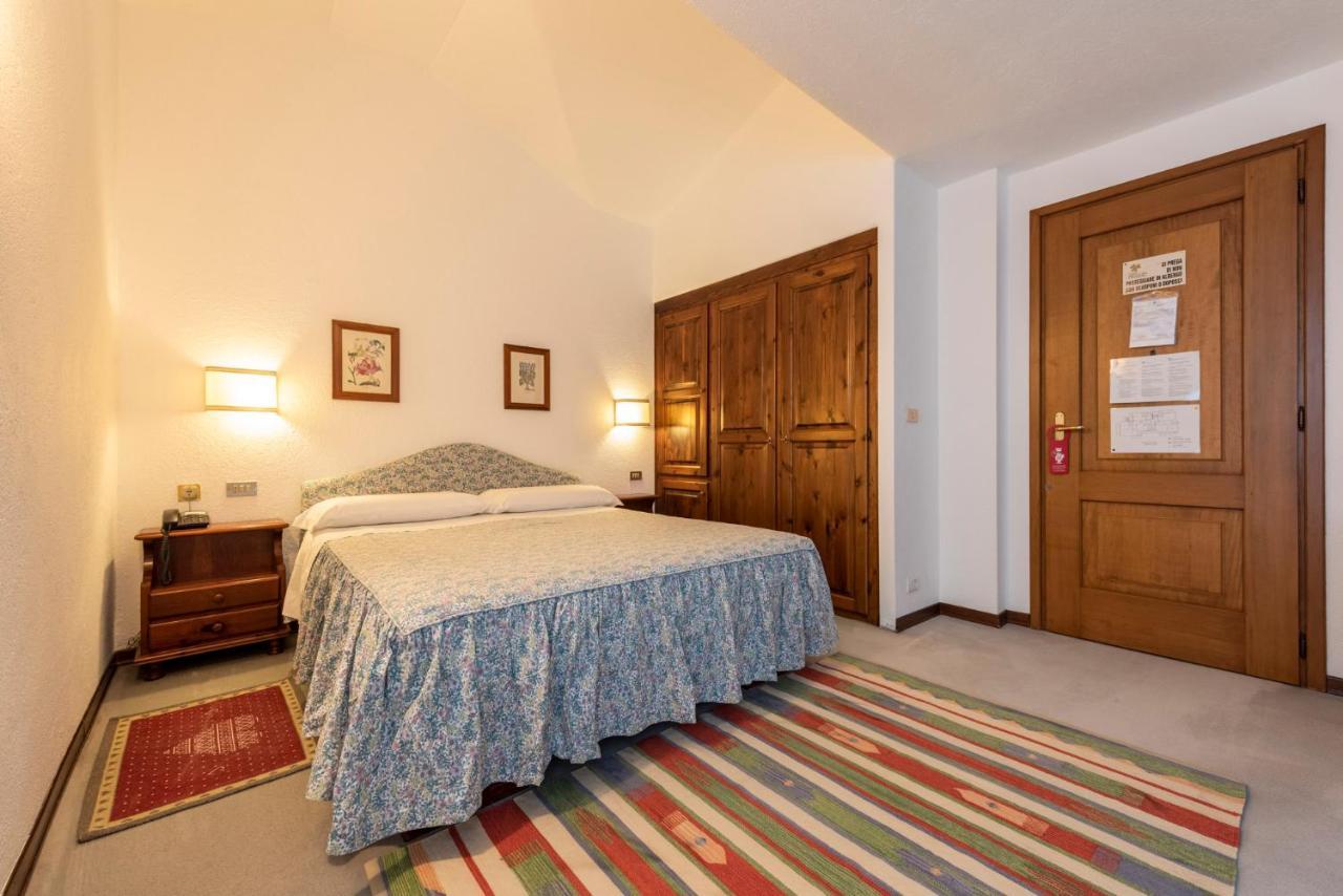 Hotel Triolet Courmayeur Exterior photo