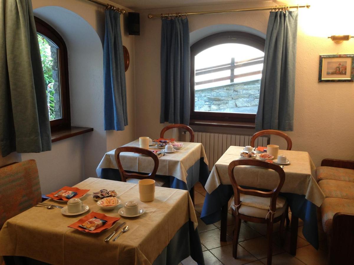 Hotel Triolet Courmayeur Exterior photo